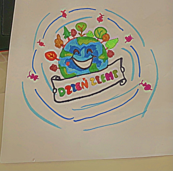 Dzień Ziemi – projekty nadruku na koszulkę lub torbę wykonane przez uczniów klas V-VII