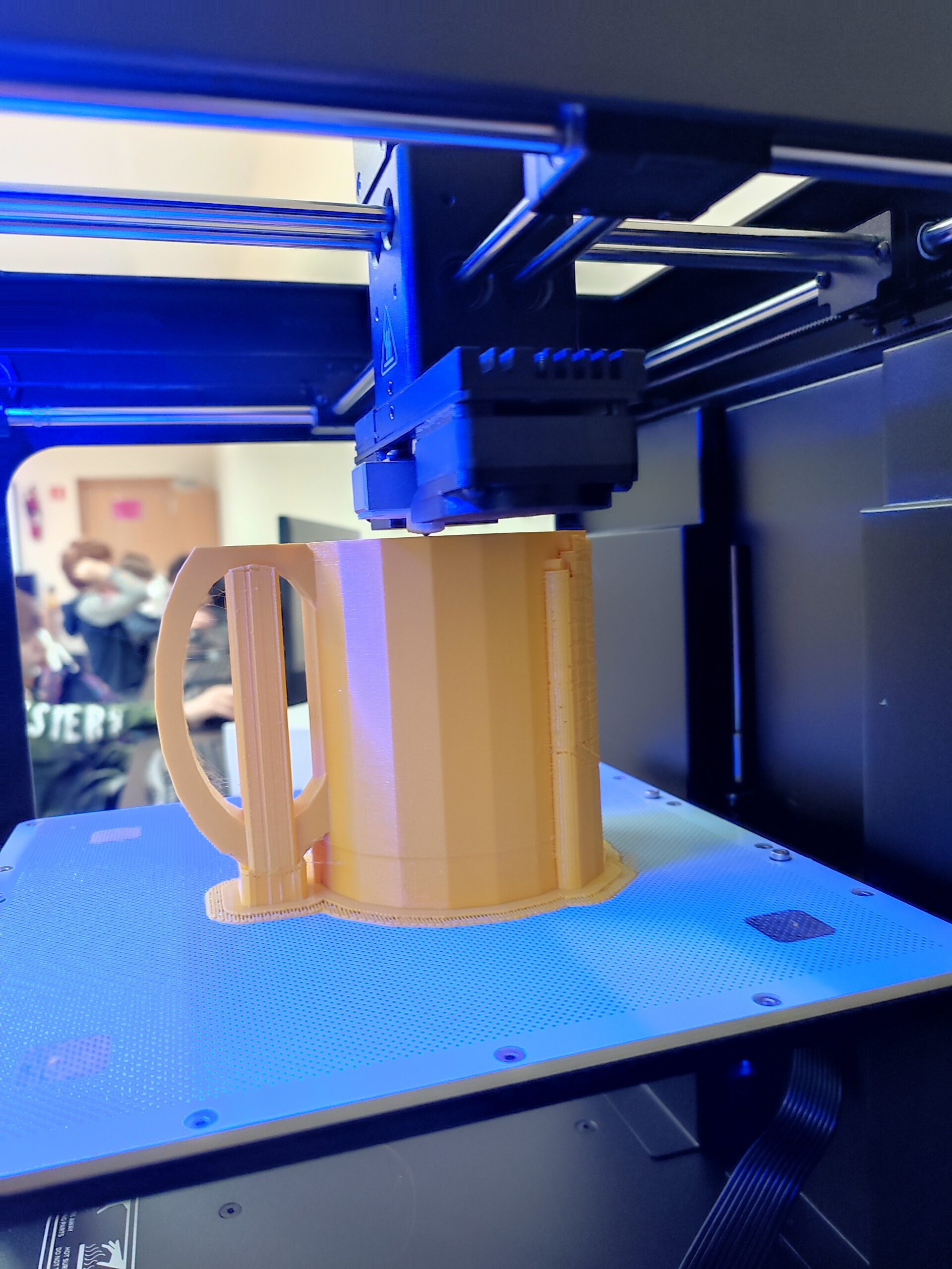 Laboratoria przyszłości. Poznajemy nową technologię na temat projektowania i drukowania 3D