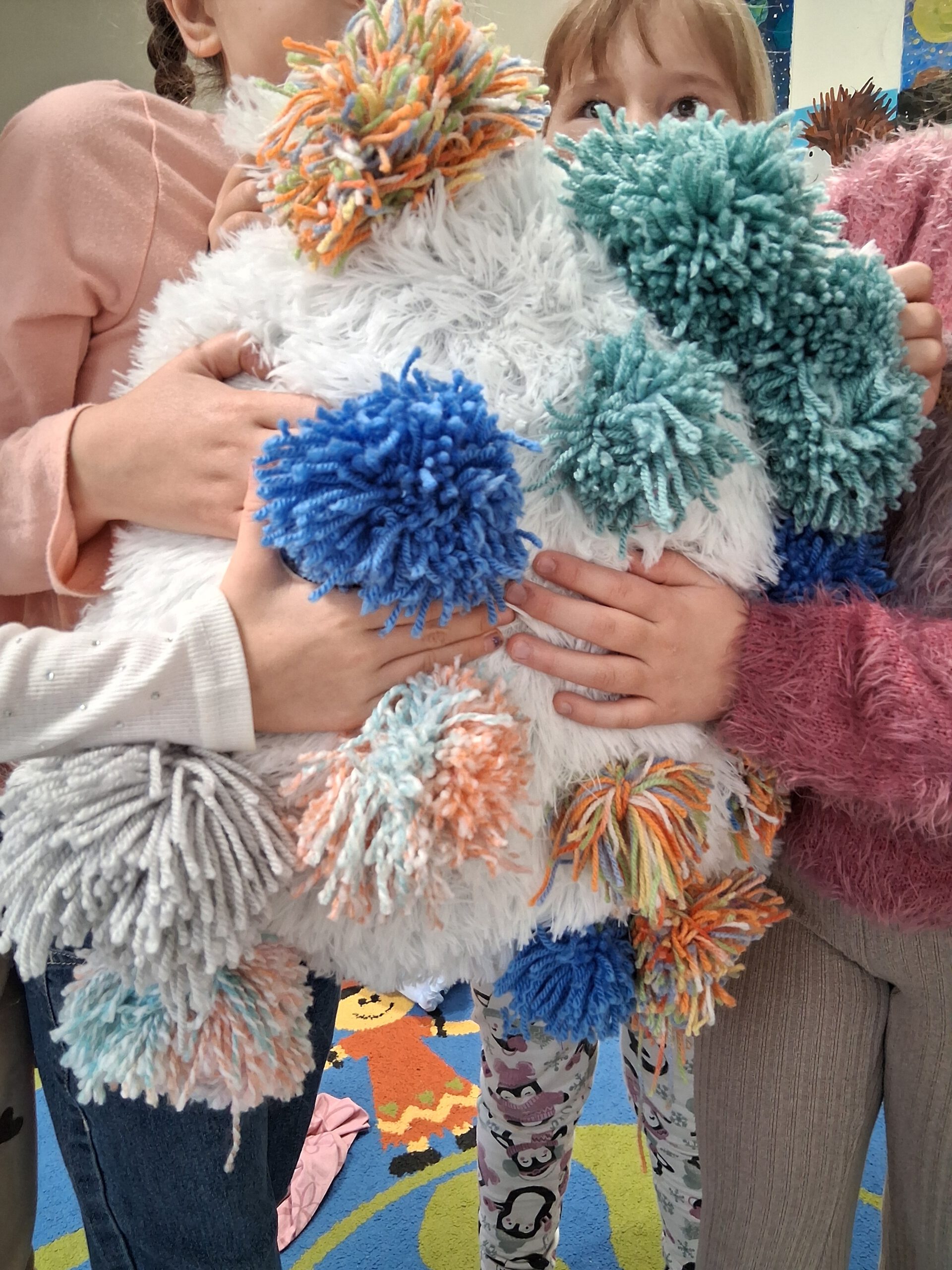 Poduszki dla młodszych kolegów i koleżanek.