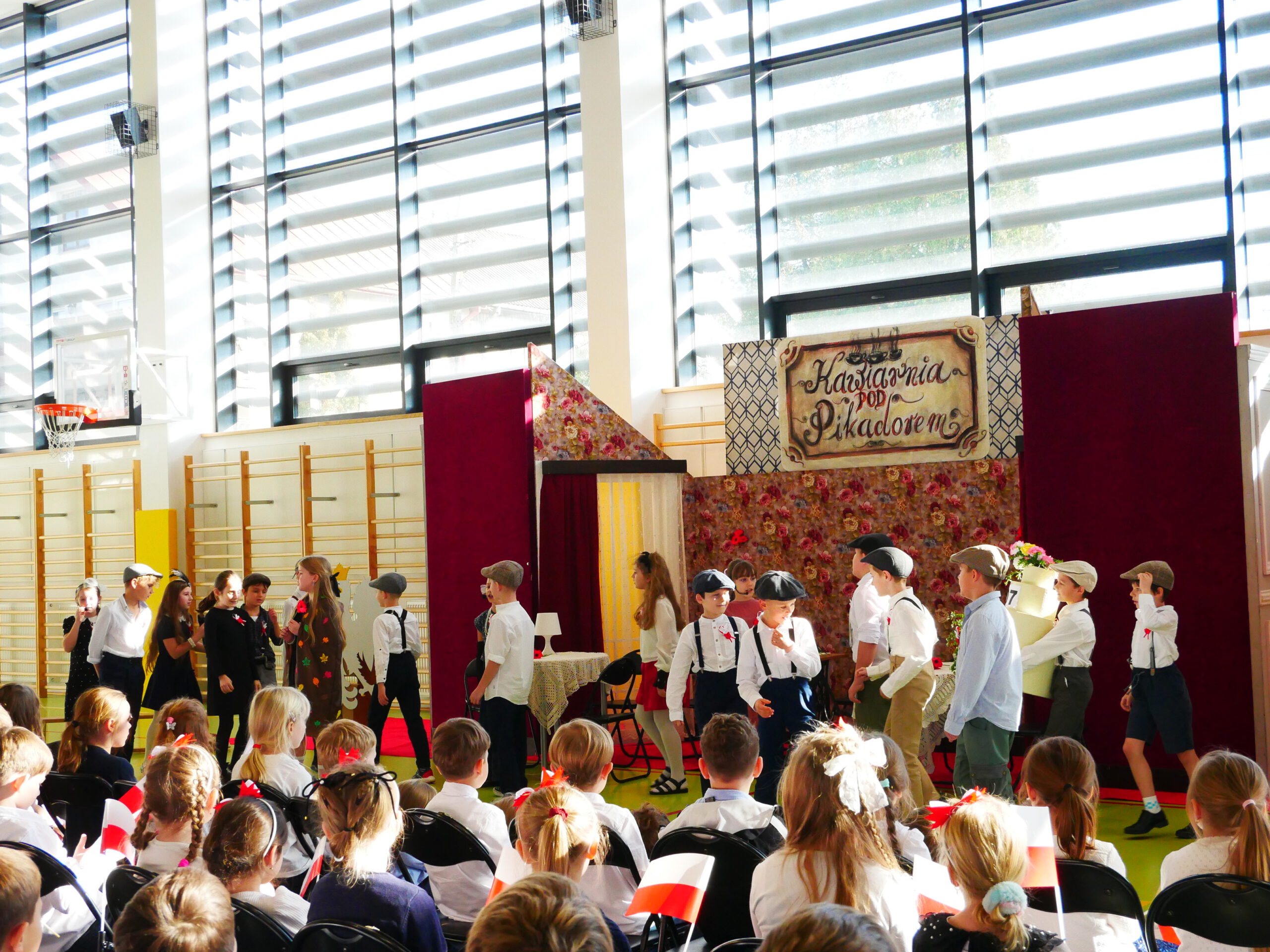 Akademia z okazji Narodowego Święta Niepodległości dla klas 1-3