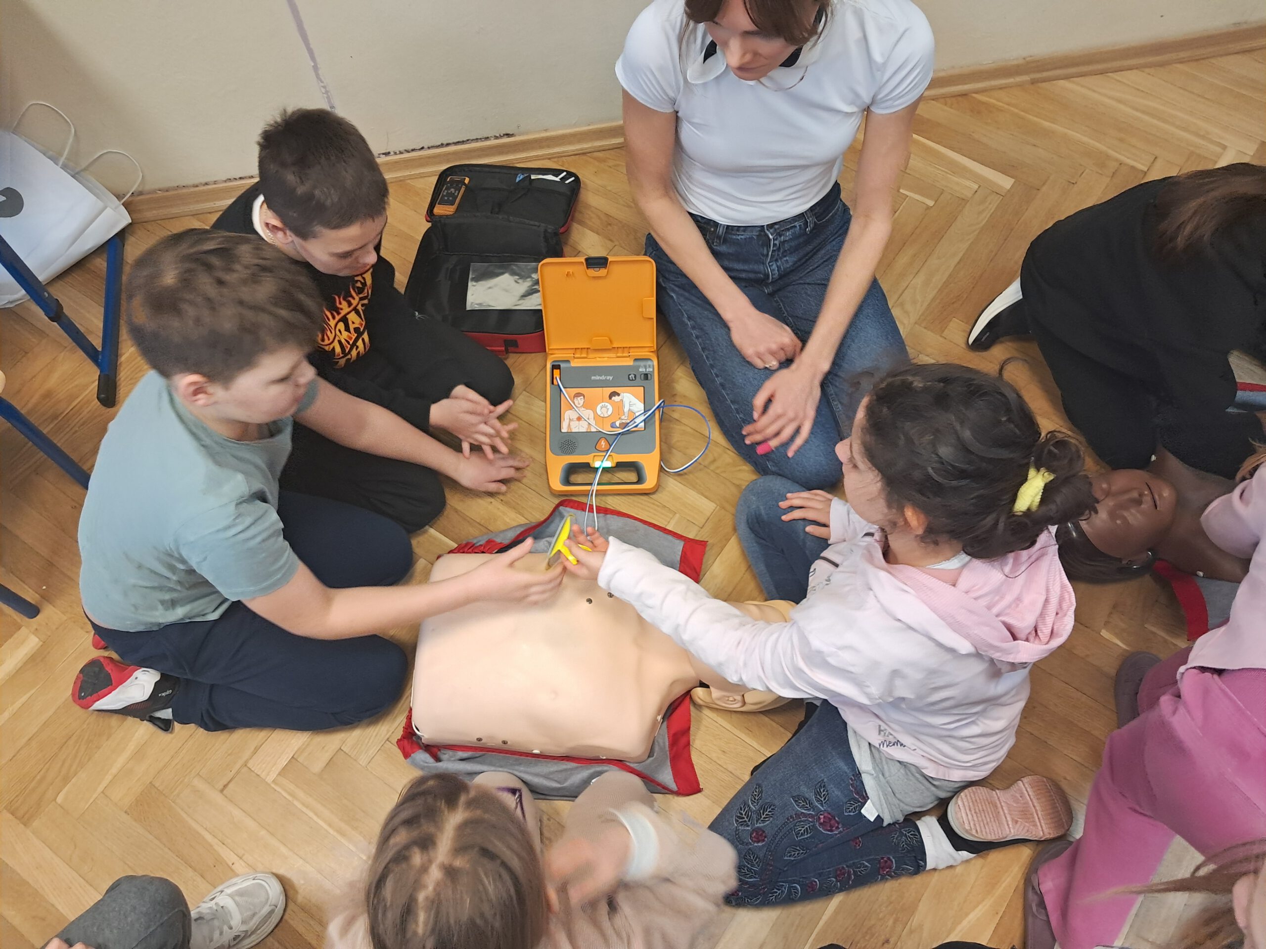 Projekt “Zdrowe życie i pierwsza pomoc” w klasie 3d