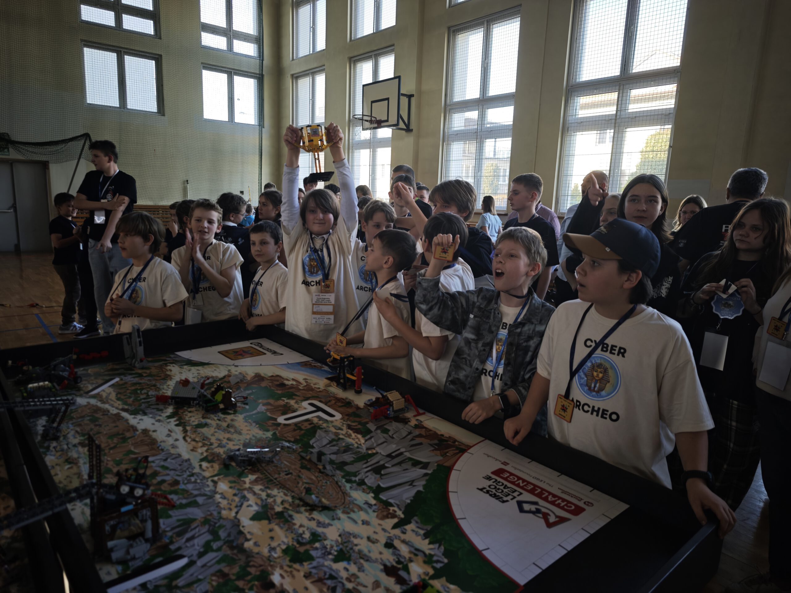 Drużyna Cyber Archeo na turnieju FIRST LEGO League