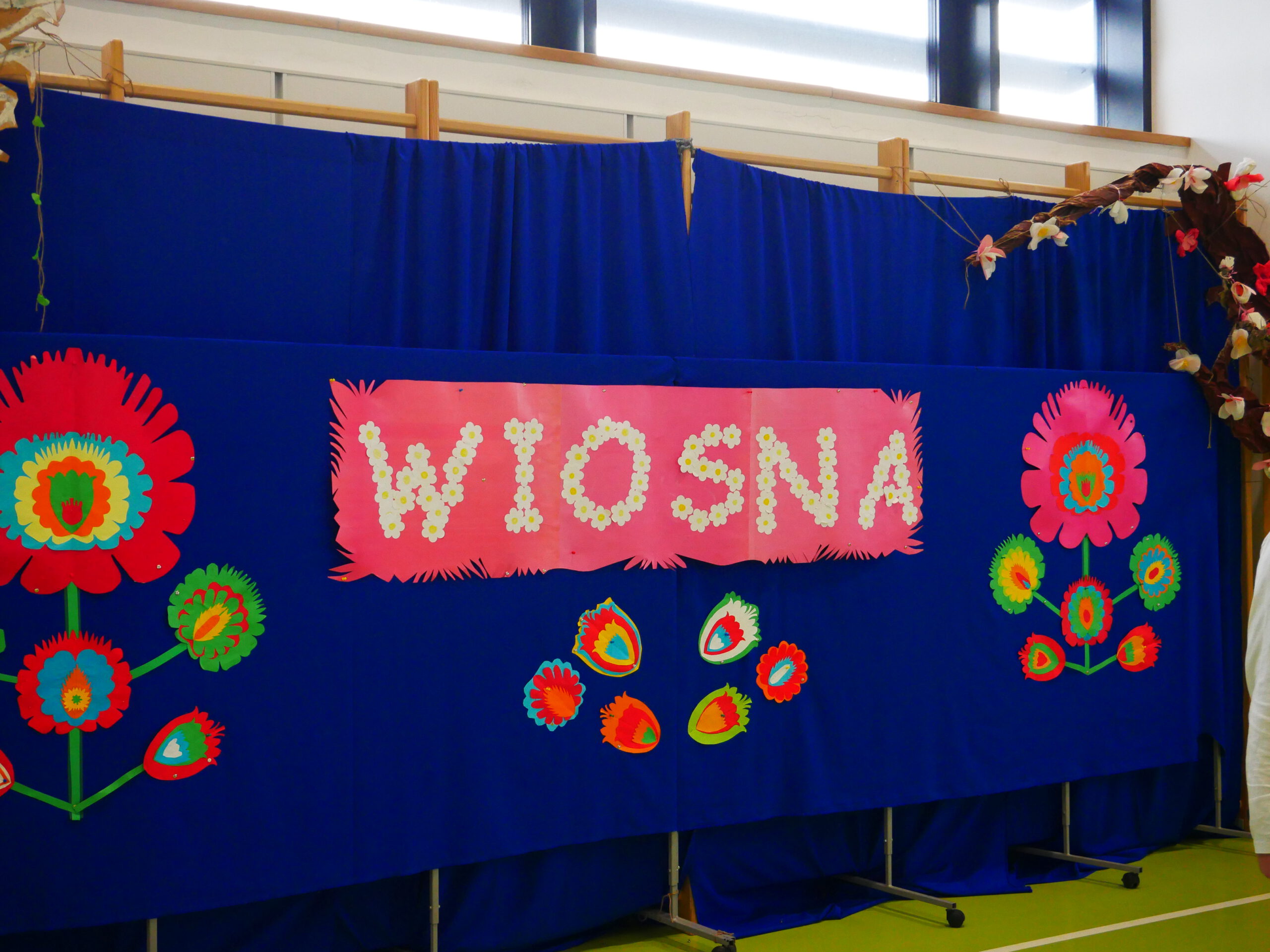 Tak powitaliśmy wiosnę w klasach 4–8!