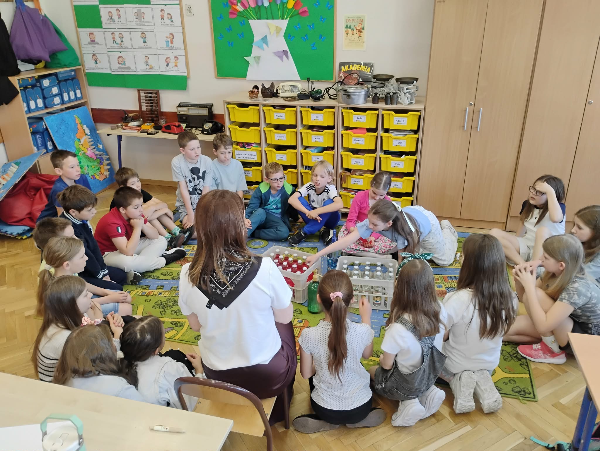 Klasa 3e poznawała realia czasów PRL-u