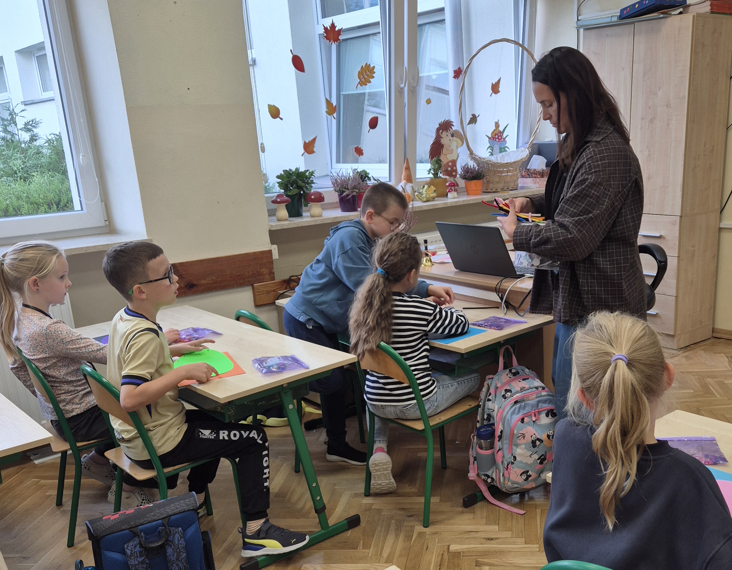Poznajemy zawód plastyka – spotkanie z mamą Selima